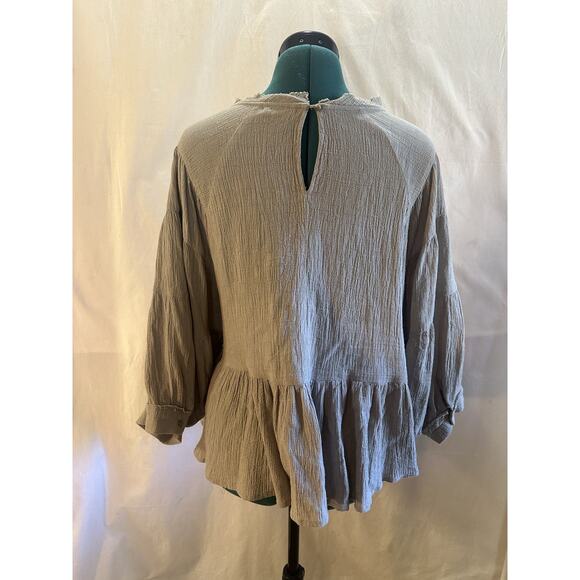 Mod Ref Taupe Textured Peplum Blouse (Size L) - Picture 3 of 7